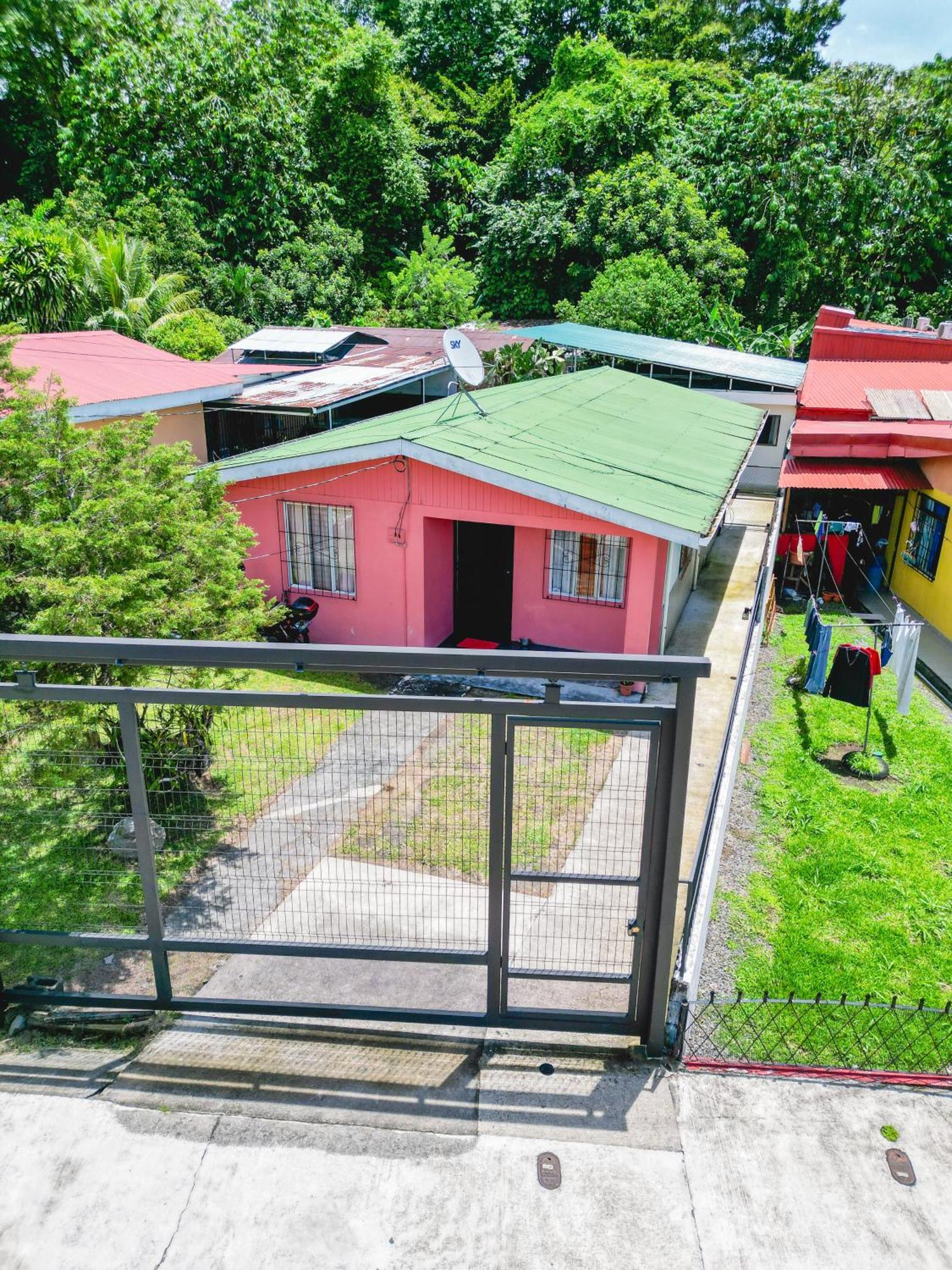 La Fortuna Donwtown Dreams Buitenkant foto